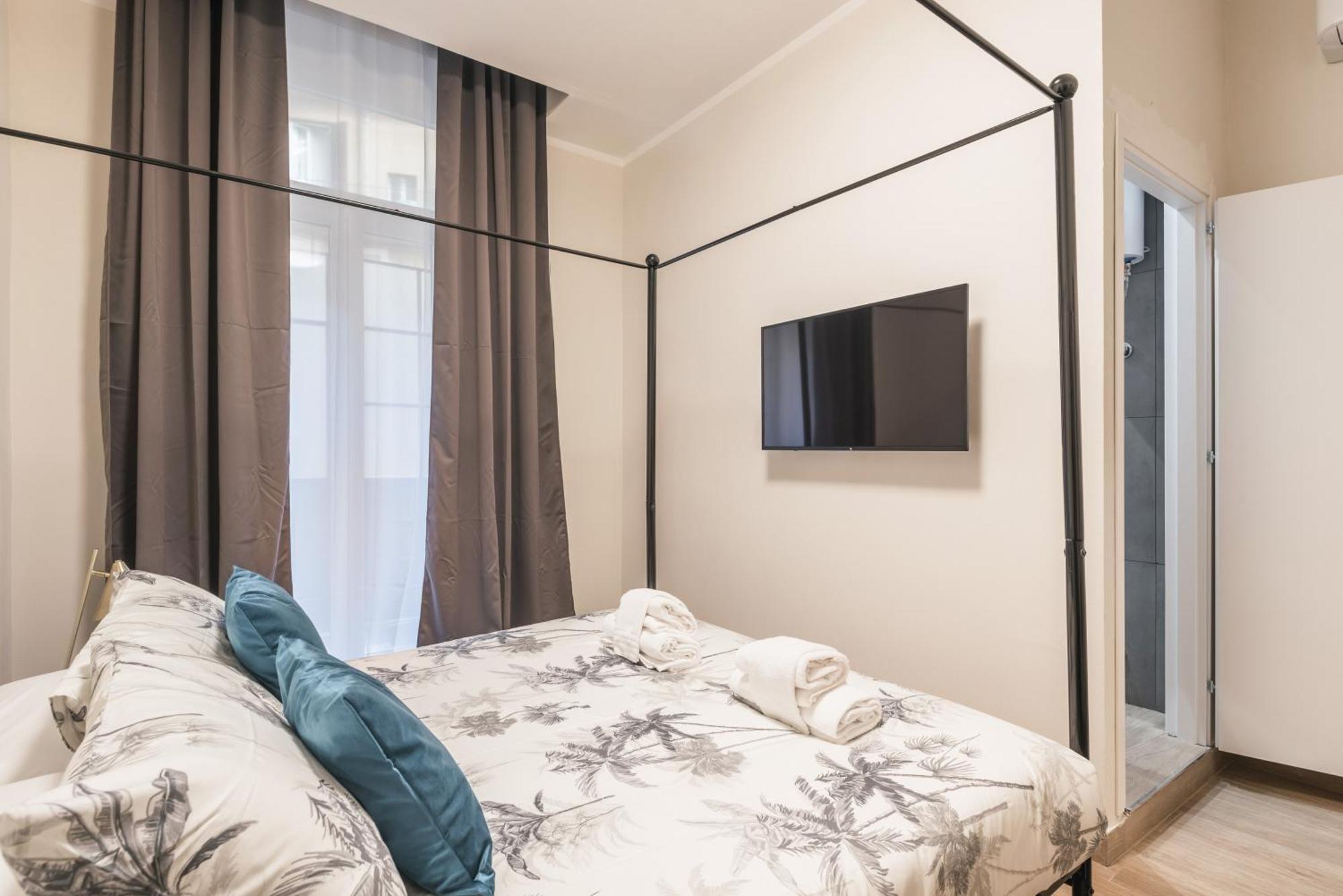 C3 Top Class Apartment, 2 Camere Da Letto, 2 Bagni, Giardino Distante 15 Minuti A Piedi Da Fontana Di Trevi Rome Bagian luar foto